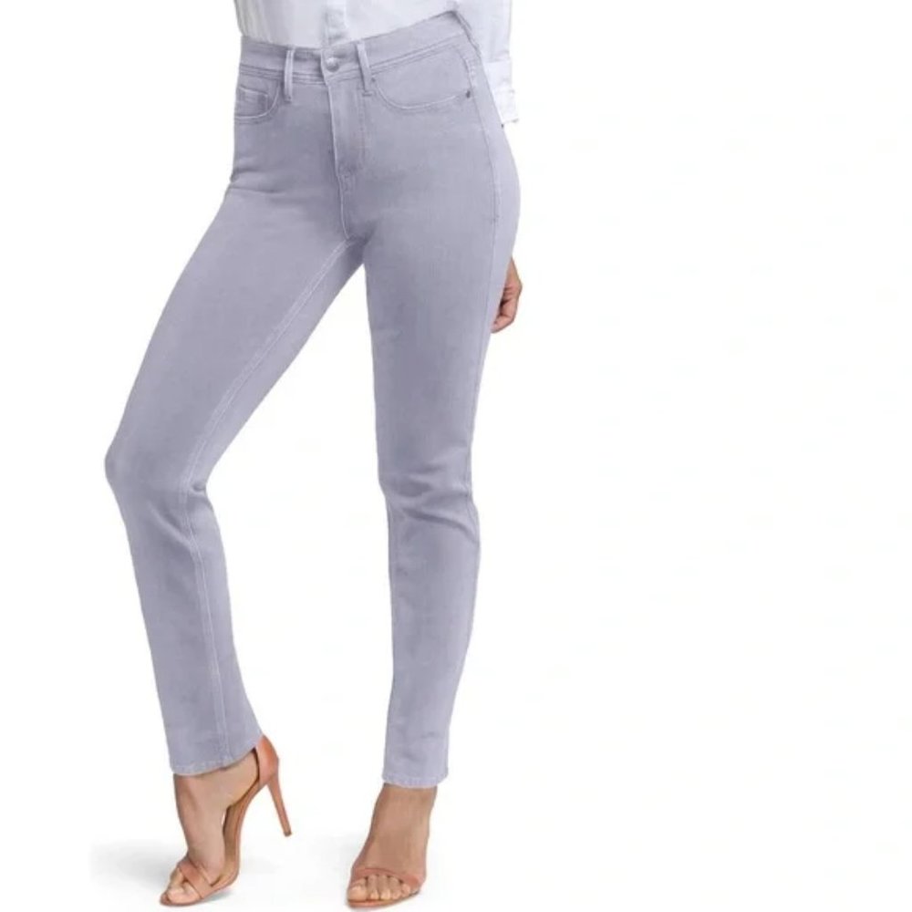 NWT - Curves 360 by NYDJ Slim Straight Leg Ankle Jeans (Size: Plus Size - 28)